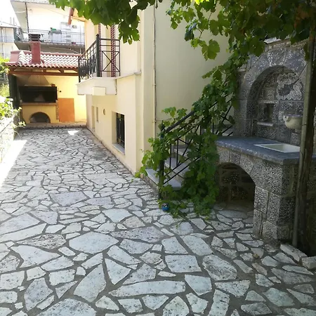 Katafygio Vytinas 아파트